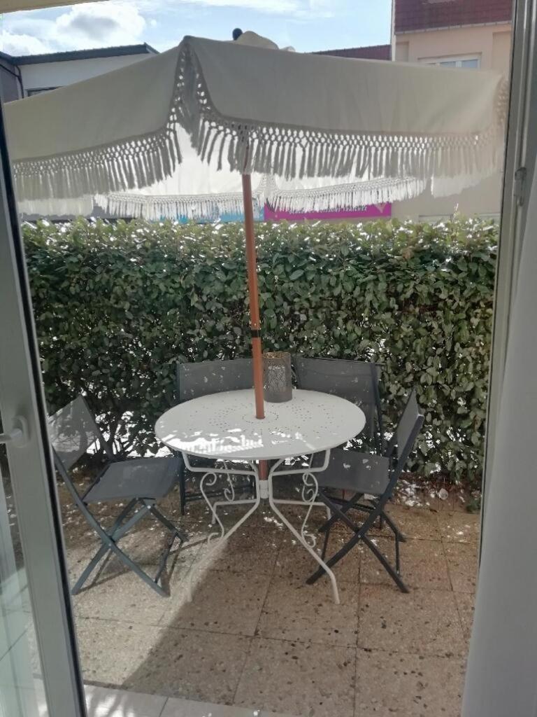 T3 Rez-De-Chaussee Lumineux Avec Terrasse Proche Plage 쿠크 외부 사진